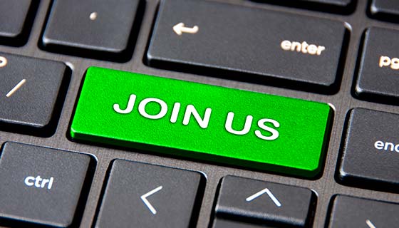 拥有绿色 join us 按键的键盘图片素材(JPG)