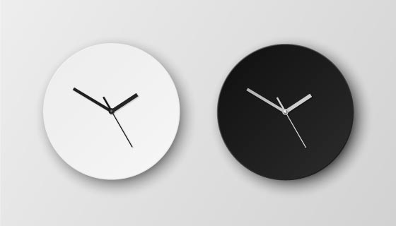 两个个逼真有质感的圆形时钟矢量素材(EPS)