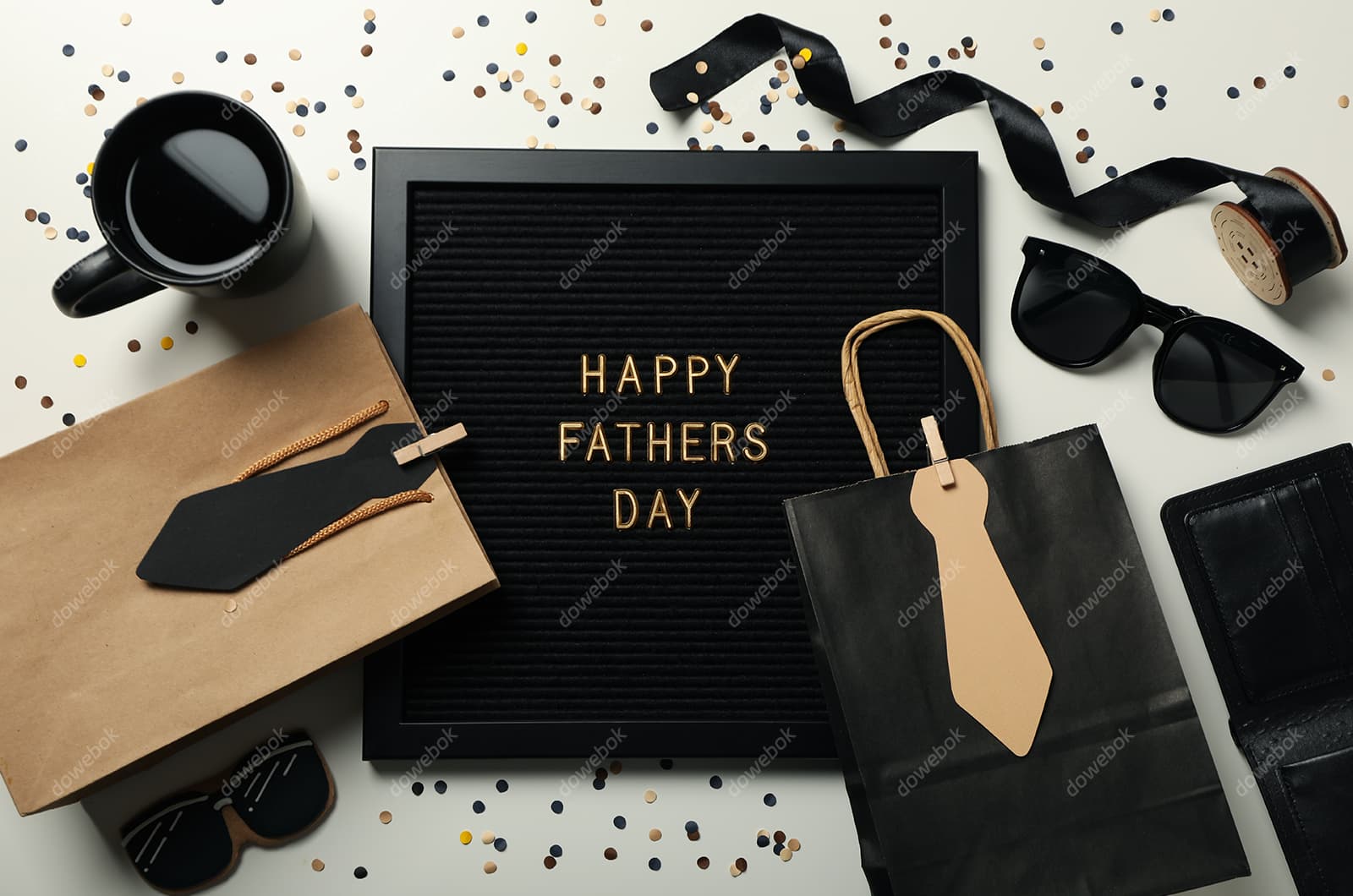 纸质包装袋眼镜咖啡等设计父亲节背景图片素材(JPG)