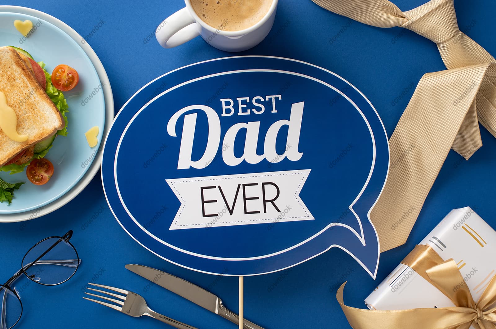 早餐眼镜领带和礼物等设计父亲节背景图片素材(JPG)