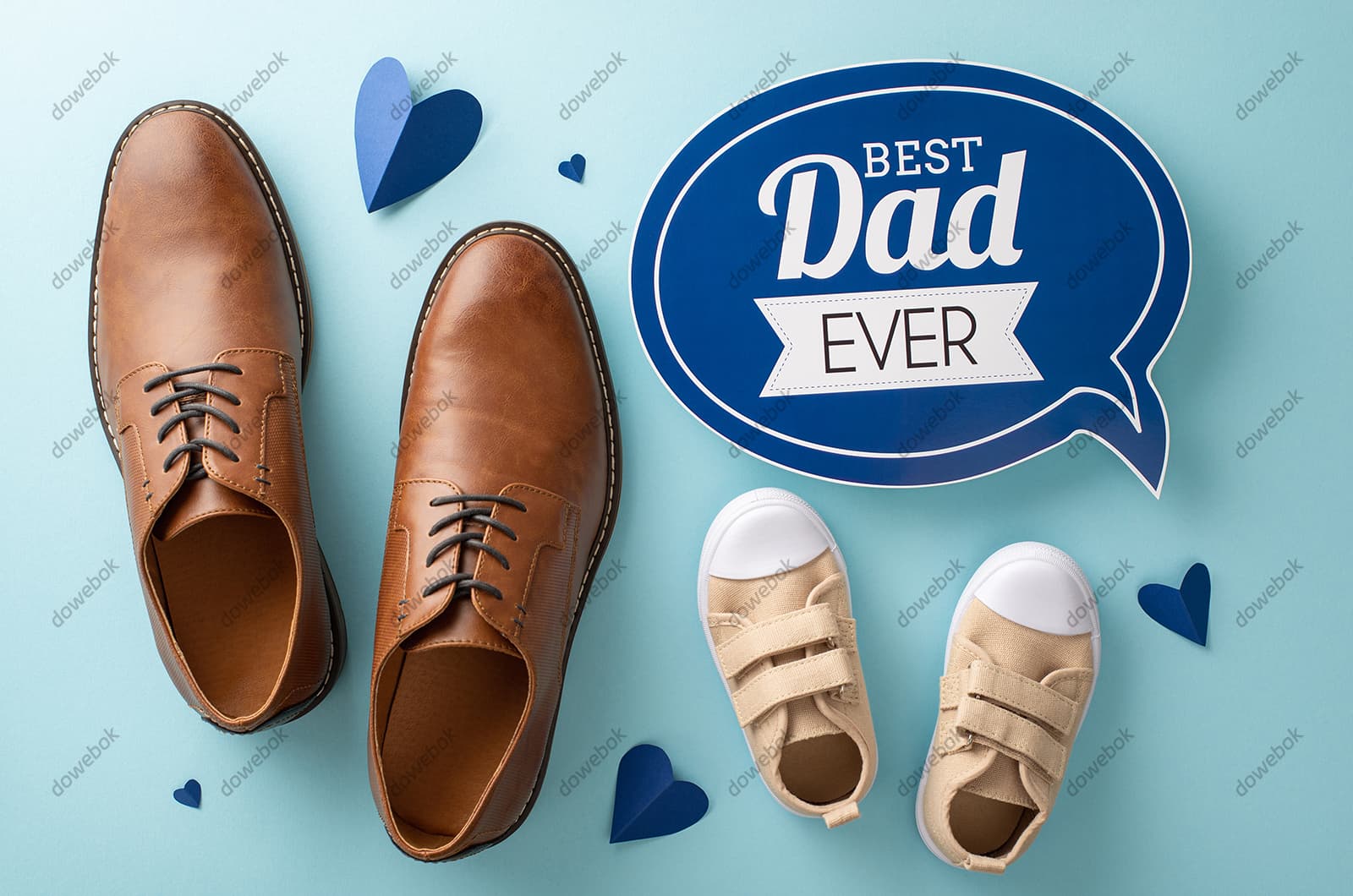 大皮鞋和小布鞋设计父亲节背景图片素材(JPG)