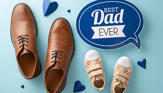 大皮鞋和小布鞋设计父亲节背景图片素材(JPG)