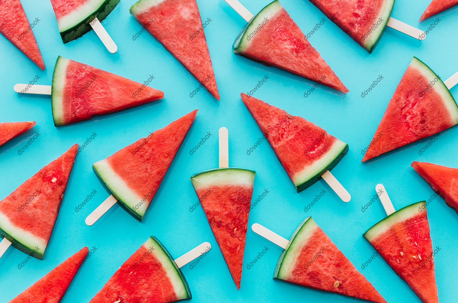 切好的鲜红美味西瓜片素材(JPG)