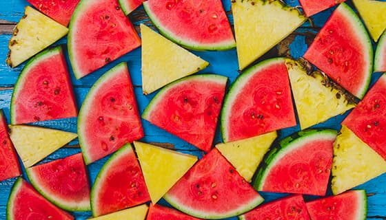 切好的西瓜片和菠萝片图片素材(JPG)