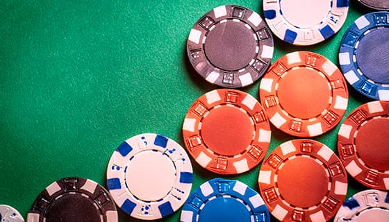 不同颜色的筹码图片素材(JPG)