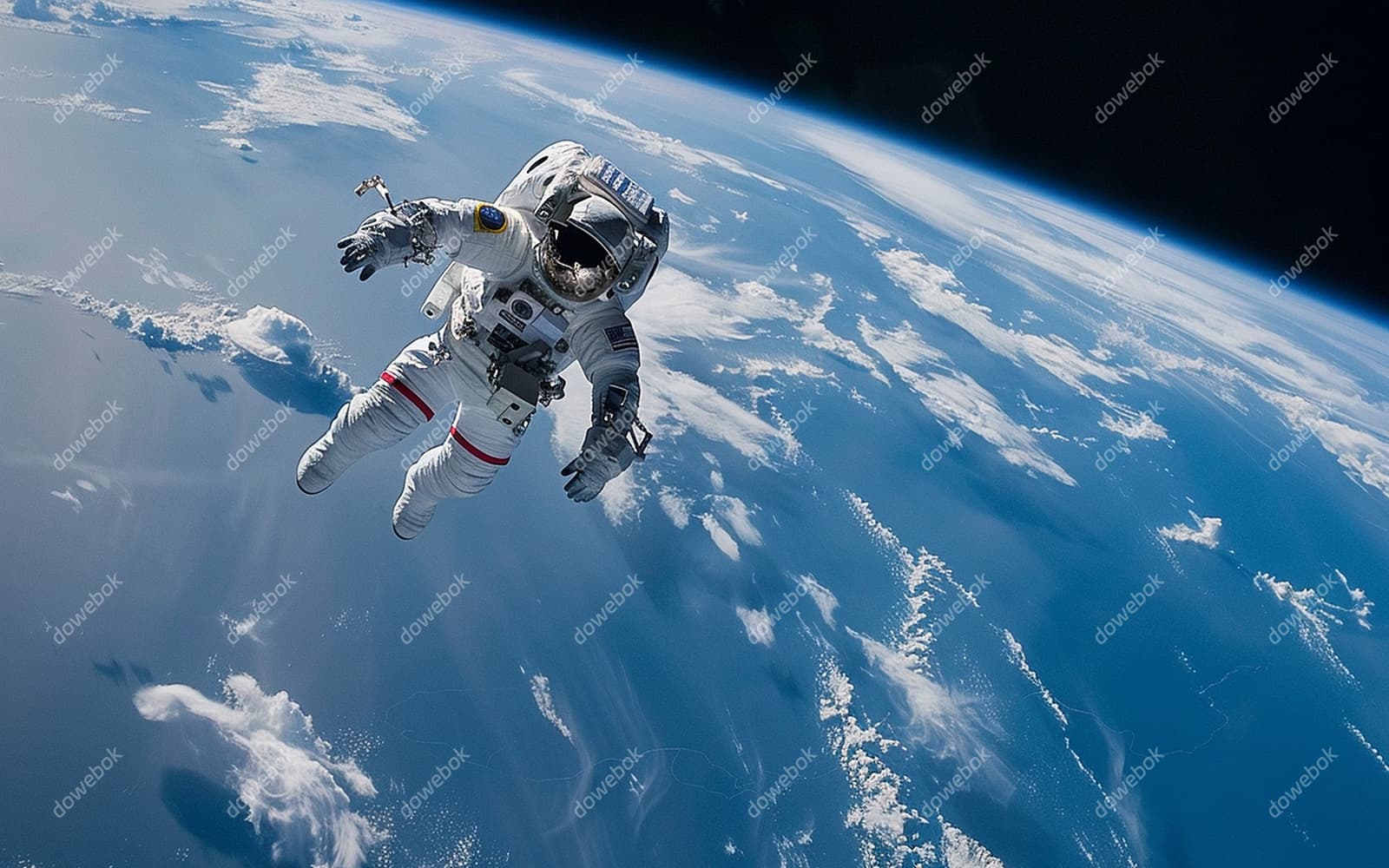 在太空漂浮的宇航员图片素材(JPG)