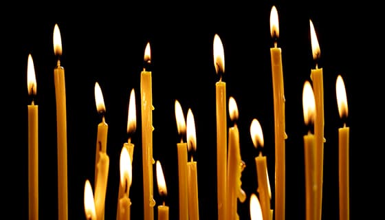 燃烧的蜡烛图片素材(JPG)