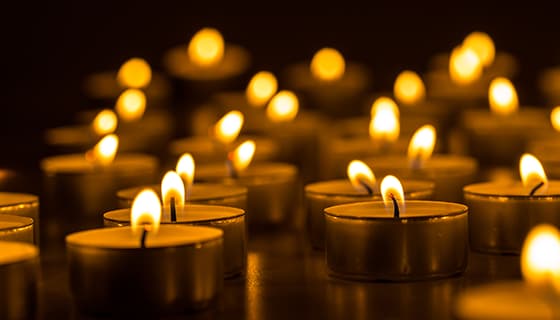 燃烧的蜡烛图片素材(JPG)