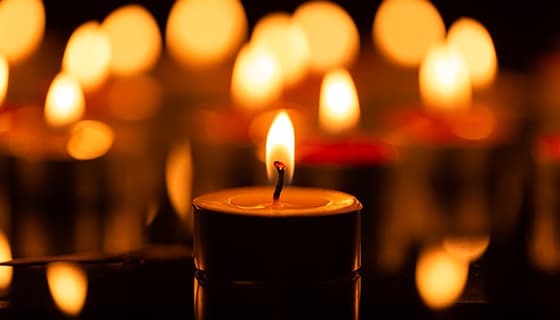 燃烧的蜡烛图片素材(JPG)