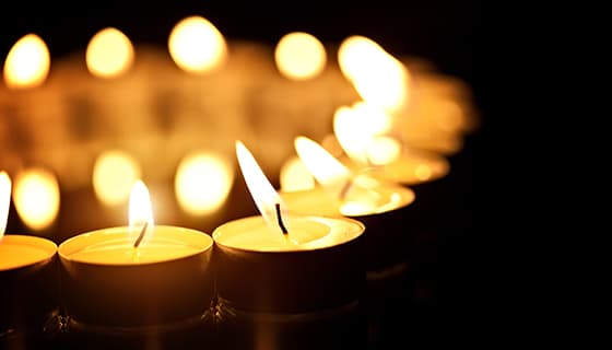 燃烧的蜡烛图片素材(JPG)