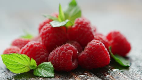 成熟诱人的覆盆子