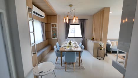 浅蓝色温馨舒适的餐厅