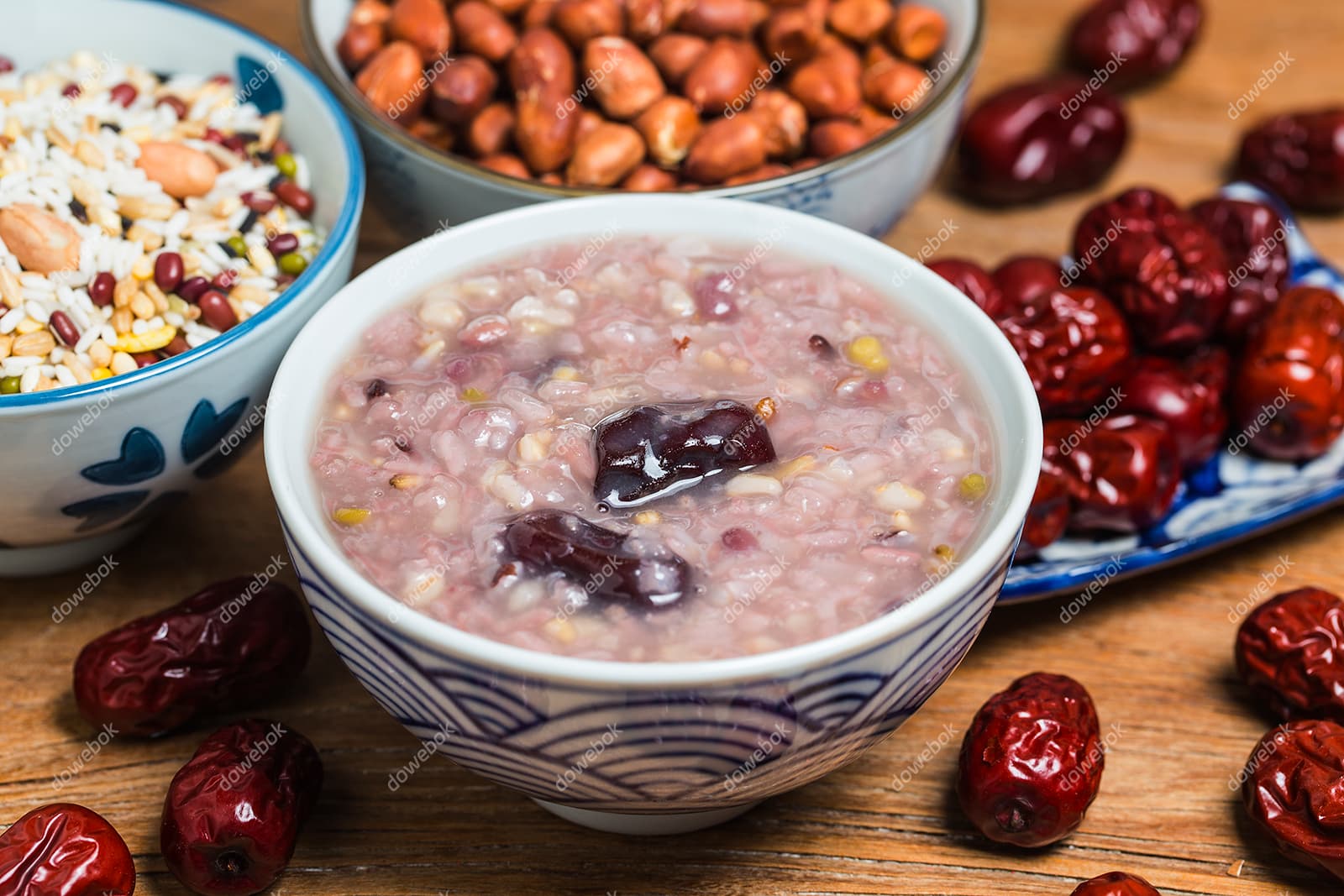 一碗美味可口的八宝粥图片素材(JPG)