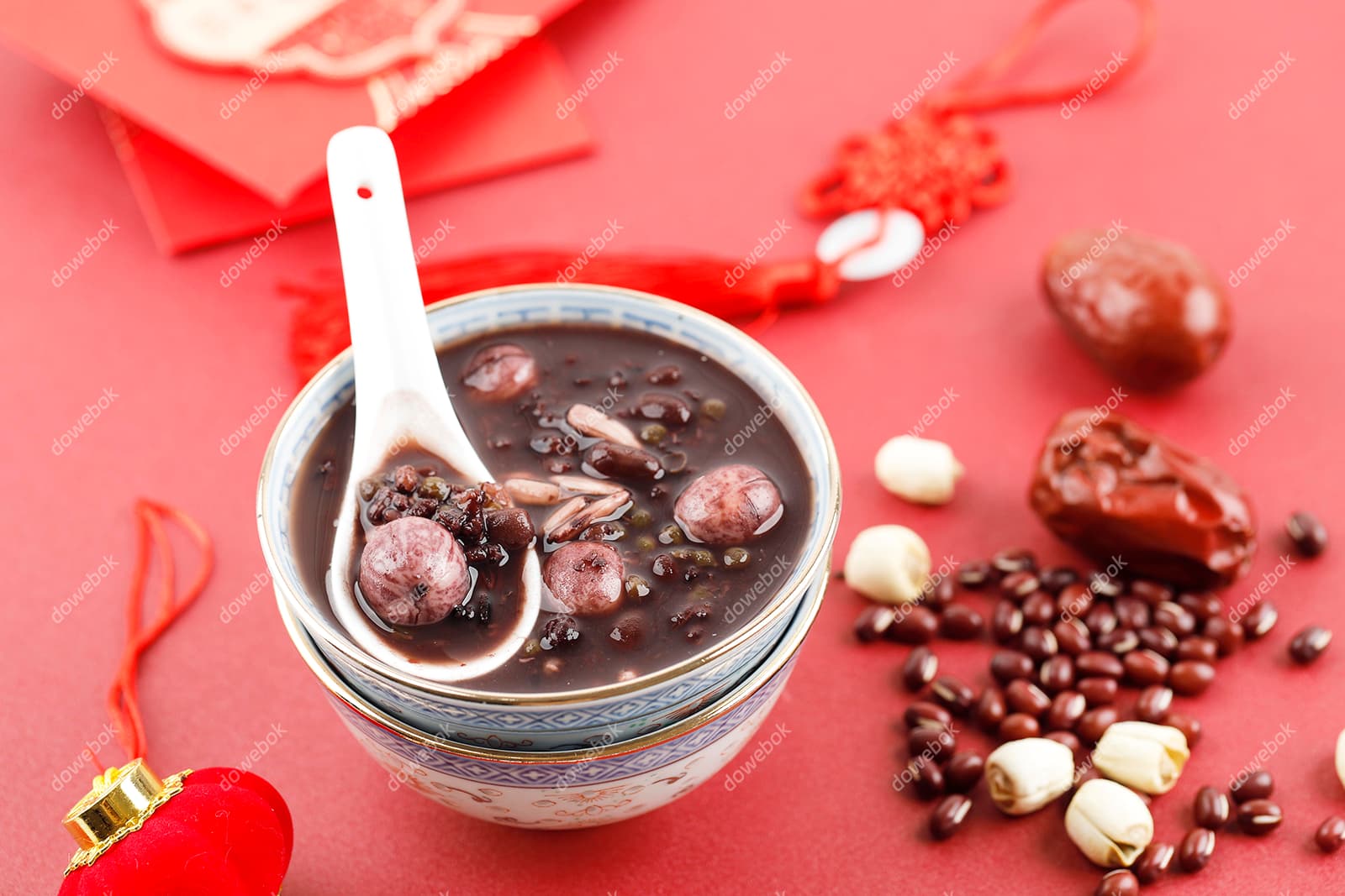 一碗美味诱人的腊八粥图片素材(JPG)